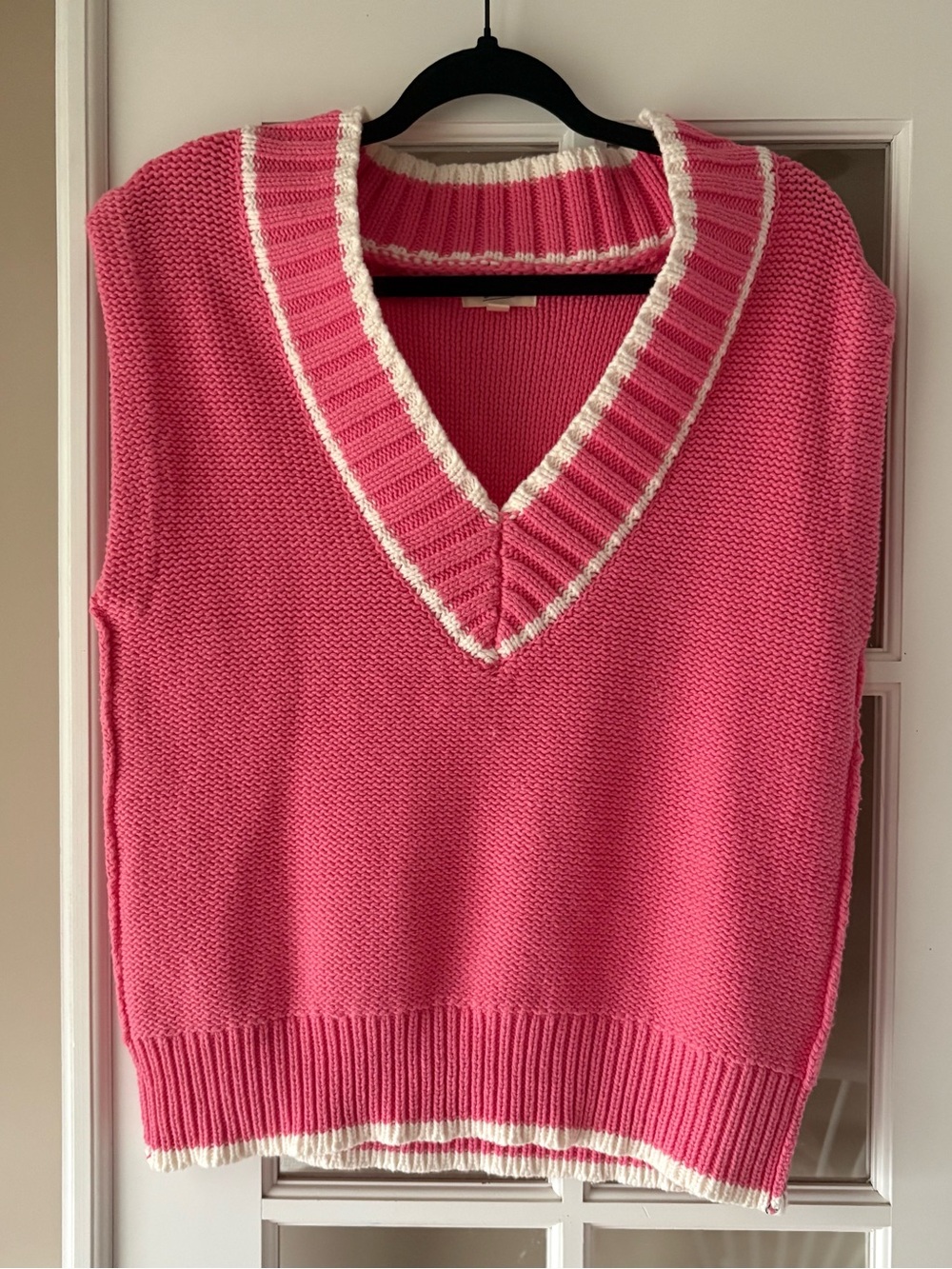 Elan Pink V-Neck Knit Sweater Vest with Cream Trim